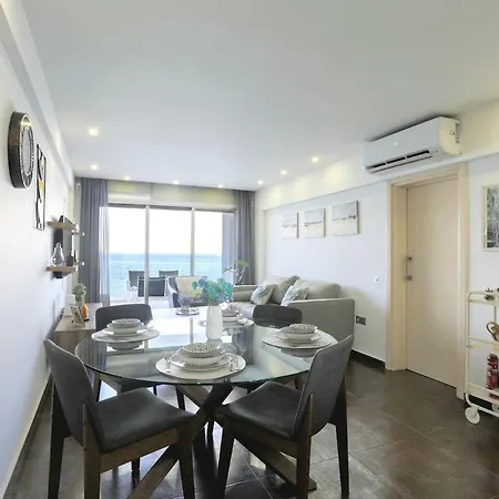Sea View With Pool - Relax By The Coast Apartment *